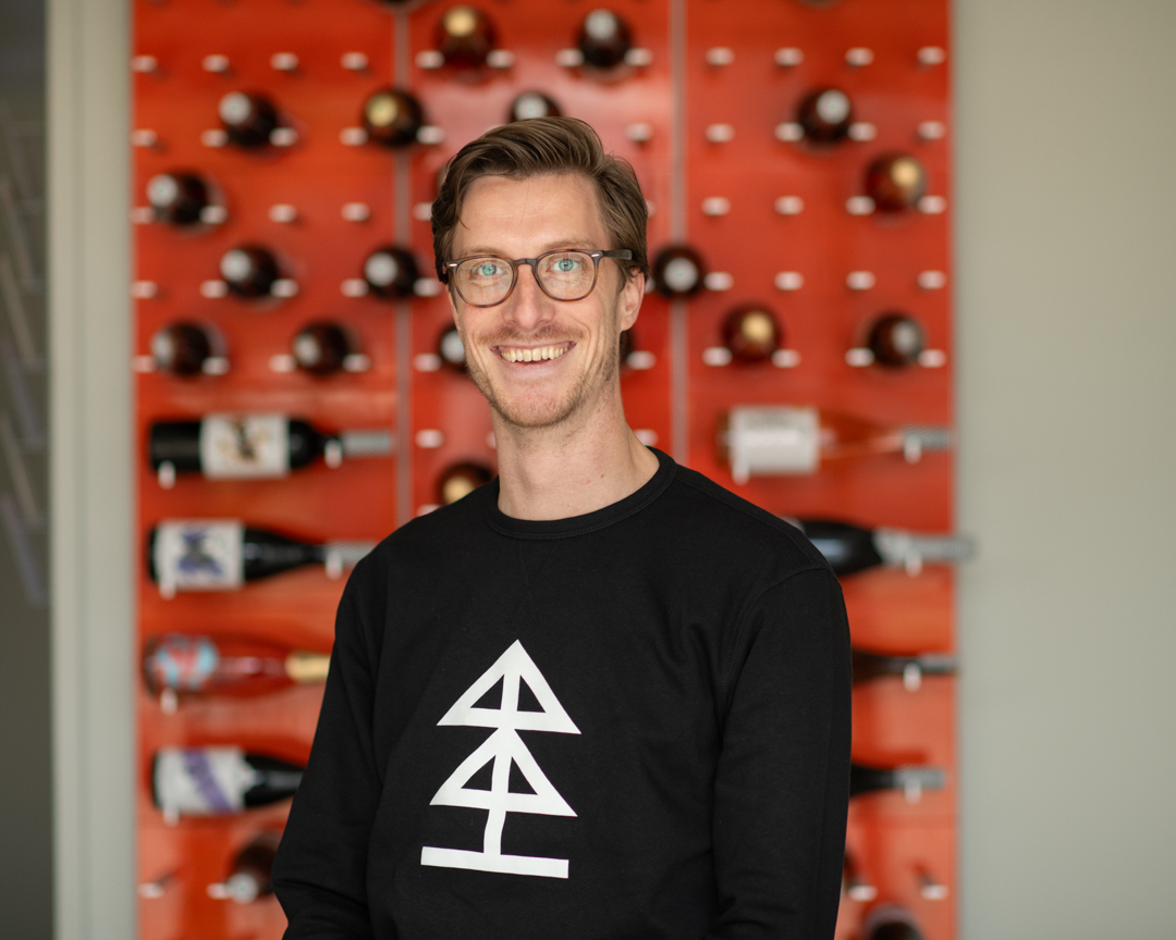 Thomas Heuver - Controller